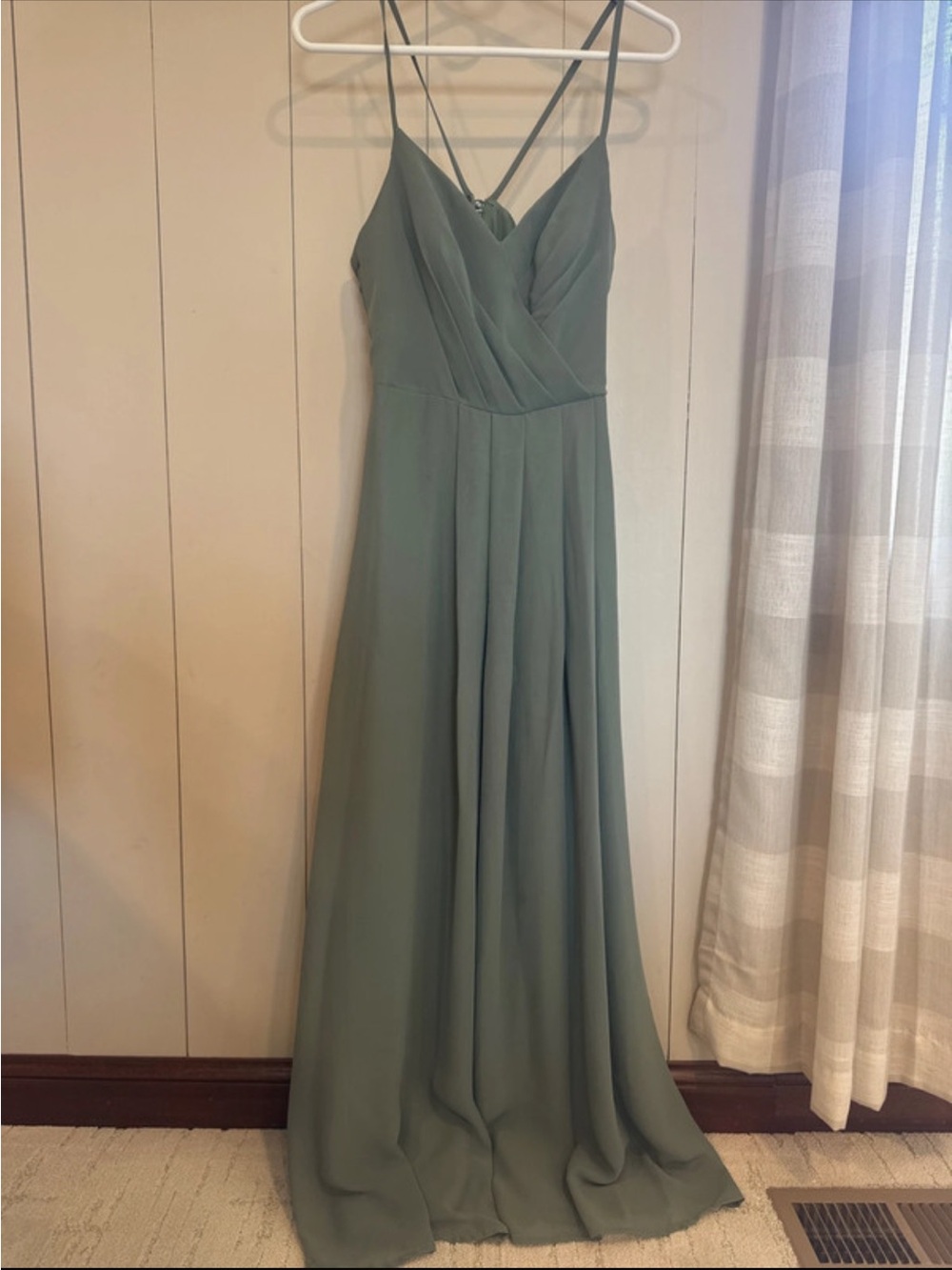 SORELLA VITA Sage Green Chiffon V-Neck Spaghetti Strap Gown